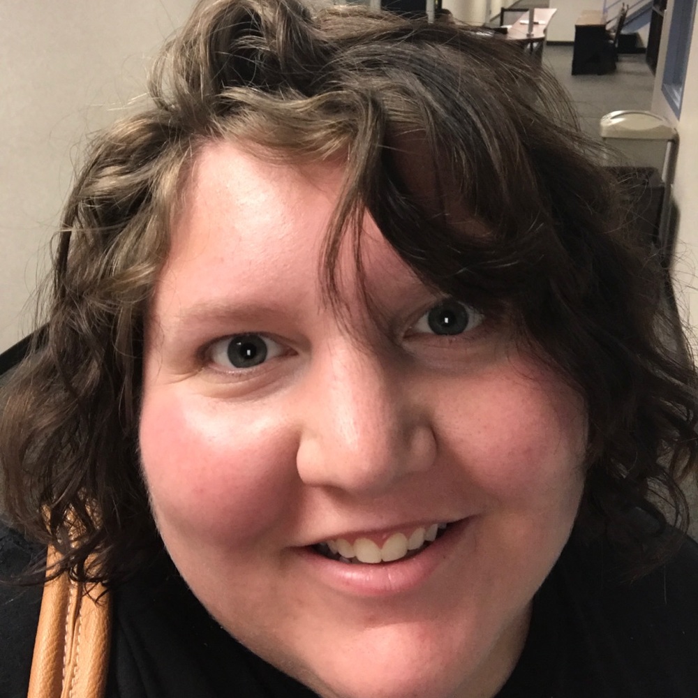 Meet your Posher, Laura elizabeth